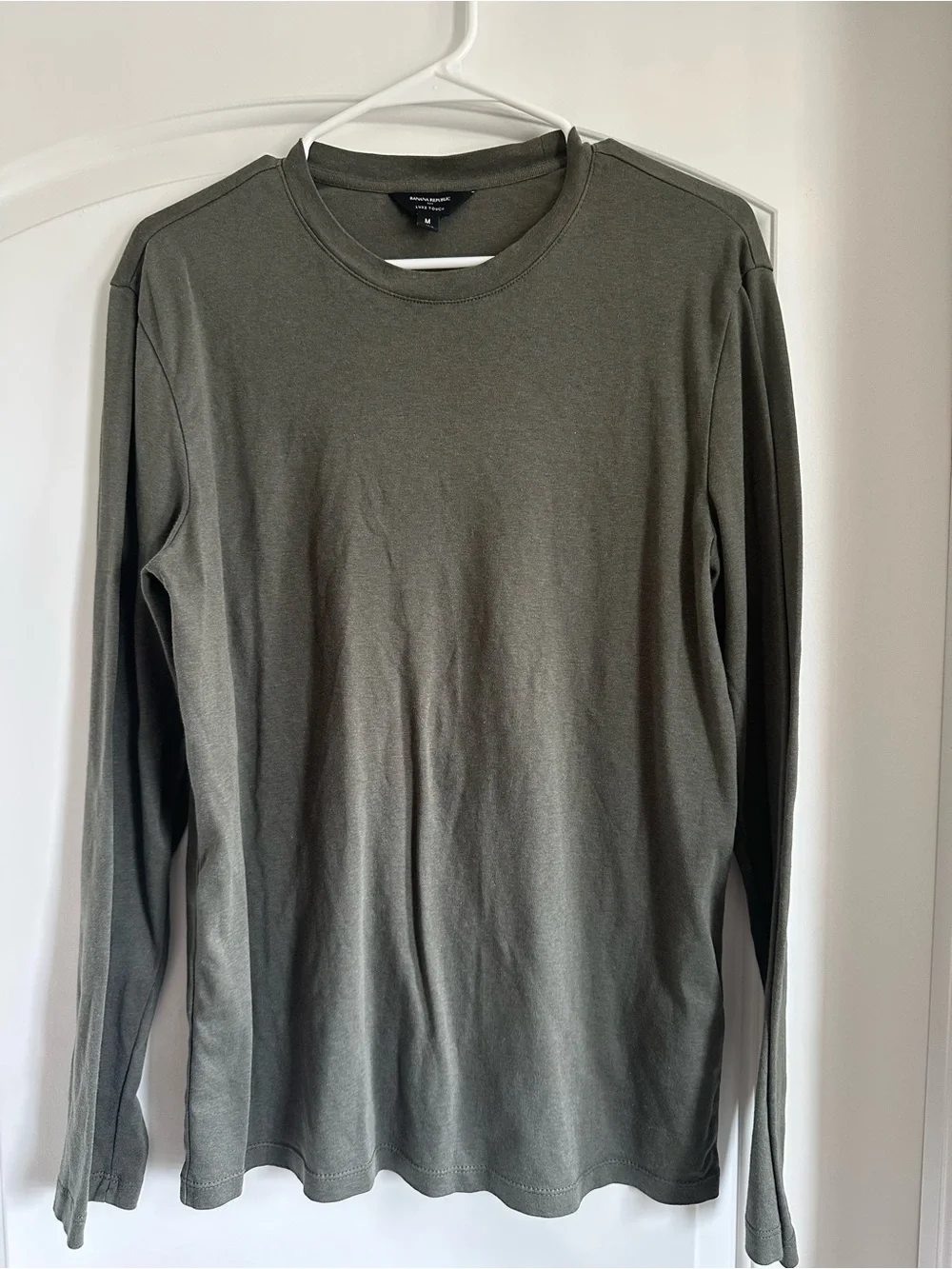 Banana Republic Men's Long-Sleeve Crewneck Shirt - Olive